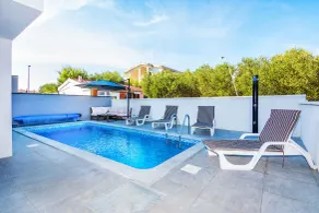 Apartment Spanic 1 - Pool