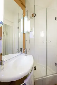 ibis Antwerpen Centrum - Bathroom