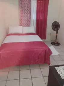 Hilltop View Guesthouse - Habitación