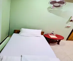 Hotel Famy Palace - Zimmer