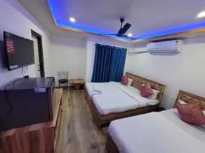 Pavilion City Hotel - Room