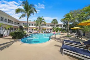 Tradewinds Apartment Hotel Miami Beach - Piscine