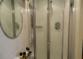 Black Horse Inn - Bathroom