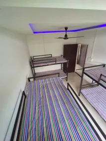 Maa Vaishno INN - Chambre
