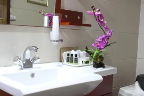 Hotel Gateway Grandeur - Bathroom