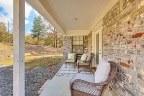 Near Lake Dardanelle: Updated Home w/ Large Yard! - Innenbereich