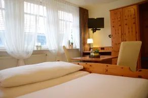 Hotel Mainblick Garni - Zimmer