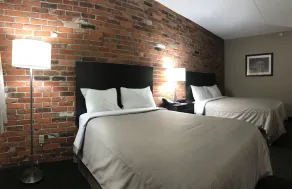 Super 8 by Wyndham Timmins ON - Room