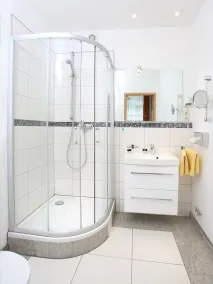 Hotel am Markt Bacharach - Bathroom