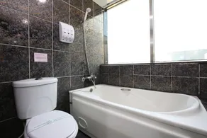 Fun House - Douliu Branch - Bathroom