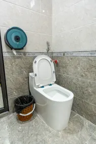 Nhà Nghỉ Light Hotel - Badezimmer