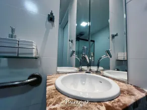 Legacy Suítes - Bathroom