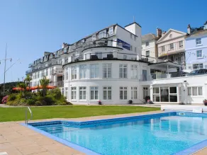 3 The Salcombe - Basseng