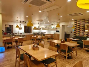Bloom Hotel Cuffe Parade Colaba - Ristoranti