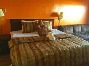 Americas Best Value Inn & Suites Macon at Sunset Dr - Værelse