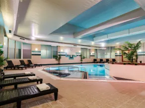 Mercure Daventry Court Hotel - Piscina