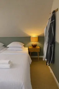Klippen Hotel - Skt Jørgens Gaard - Værelse