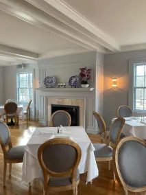 The White House Inn - Restaurant