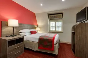 Ramada by Wyndham Oakland Downtown City Center - Chambre