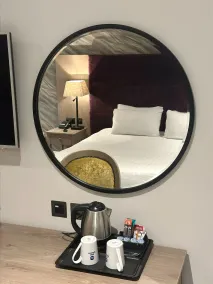 Best Western Abbots Barton Hotel - Room