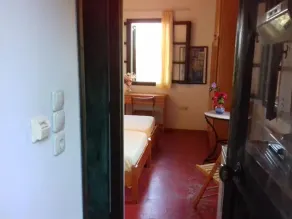 Ikarian Centre - Accommodation & mountain hiking - Rom