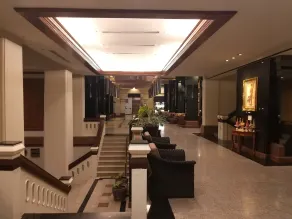 Songphanburi Hotel - Réception