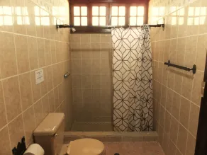 Casa Inti Guesthouse & Lodge - Bathroom