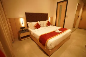 CROWN PARK LUXURY HOTEL - Quarto