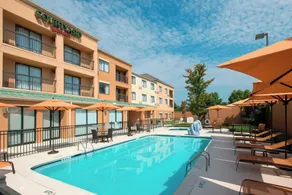 Courtyard by Marriott Montgomery Prattville - Piscine