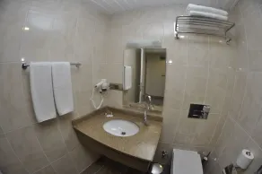 Ozyigit Otel - Bathroom