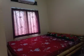 OYO 93766 Bunga Homestay Near Taman Lembah - Værelse