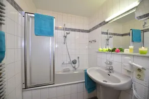 Haus Jagdhof - Bathroom