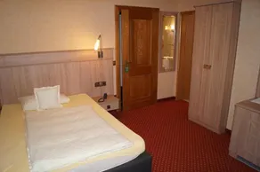 Hotel St.Martiner Castell - Værelse