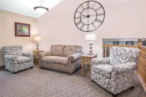 Super 8 by Wyndham Havre - Lobby