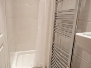 Apollo Guest House - Bathroom