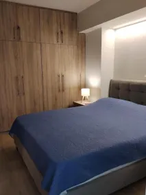 Helios House - New Build - 2Bedrooms & Parking - Room