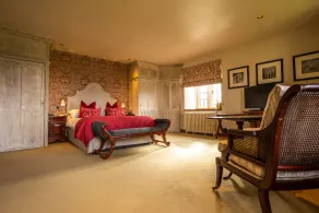 Leeds Castle Maiden's Tower - Room