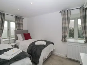 4 Barton Cottages - Room