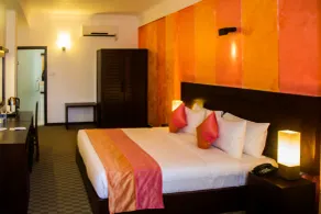 Ceylon City Hotel, Colombo - Chambre