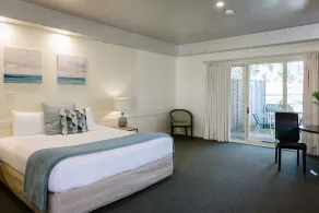 Fairways Resort - Room
