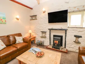 Shepherd's Cottage - Living room
