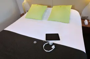 Hôtel Campanile Lyon Est - Aéroport Saint Exupéry - Chambre