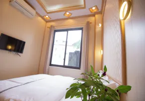 Quyenly Motel Mèo Vạc - Værelse