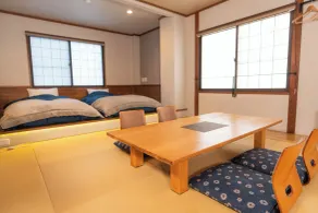 Nozawa Onsen Azegamikan - Vue de la chambre