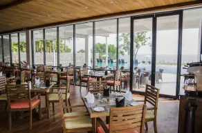  Regenta Arie Lagoon Negombo - Restaurant