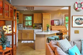 Roomy House on 2 Acres - 2 Mi to Egg Harbor Beach! - Interiør