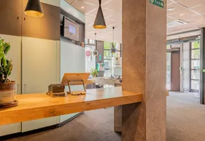 B&B HOTEL Arras Centre Les Places - Reception
