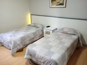 Carillon Plaza Hotel - Room