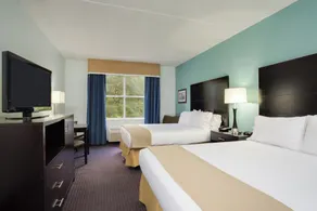 Holiday Inn Express & Suites Plant City by IHG - Zimmer