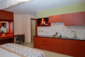 Clayton Luxury Suite - Room